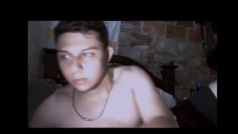 milk_boy25 online show from September 16, 7:59 pm