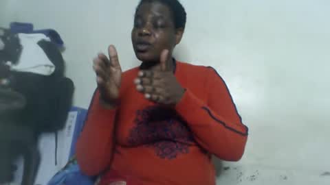 kinwity online show from December 18, 10:35 pm