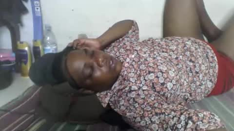 kinwity online show from January 4, 11:11 am