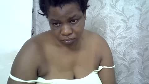 kinwity online show from February 15, 11:28 am