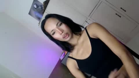 Snapshot of milka_madness chatting on May 29, 5:11 pm milka_madness online show from May 29, 5:11 pm