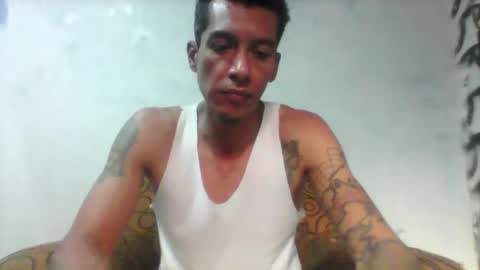 Snapshot of milkhammer chatting on February 17, 6:04 pm Hammer online show from February 17, 6:04 pm