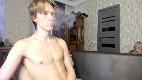 Isaac online show from March 19, 5:22 am