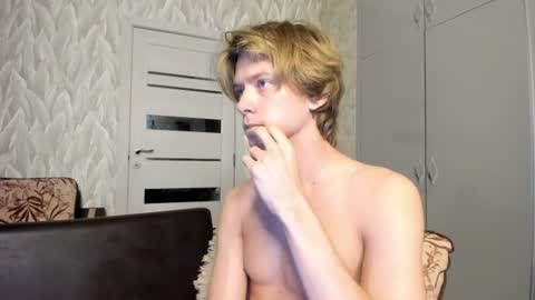 Isaac online show from July 26, 3:04 am