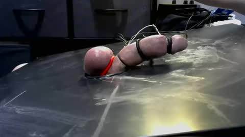 Snapshot of milkm3dry chatting on November 2, 6:32 pm milk me dry online show from November 2, 6:32 pm