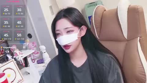 Snapshot of milksola chatting on July 1, 1:02 pm milksola online show from July 1, 1:02 pm