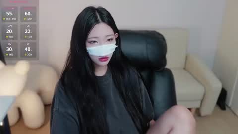 Snapshot of milksola chatting on July 16, 12:44 pm milksola online show from July 16, 12:44 pm