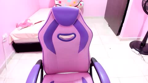 vale online show from October 25, 2:35 pm