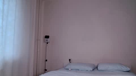 milky__way_ online show from October 15, 12:27 pm