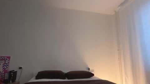 milky__way_ online show from March 25, 4:13 pm