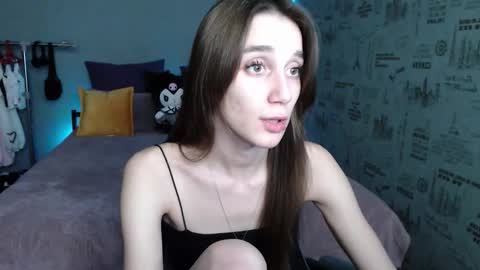 Snapshot of milky_way_rrr chatting on December 1, 11:59 am Milky online show from December 1, 11:59 am