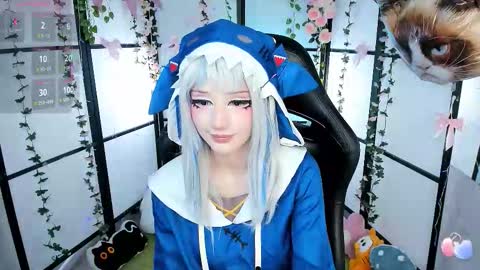 milky cute online show from November 20, 11:15 pm