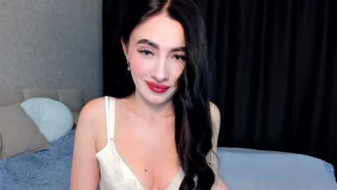 milla moore online show from September 29, 5:29 pm