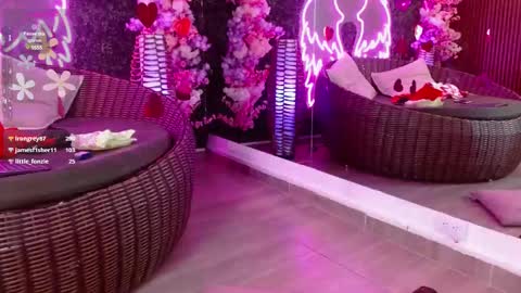 MILLA online show from February 17, 4:37 pm