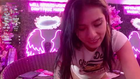 MILLA online show from February 18, 3:43 pm