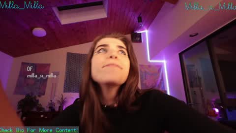 milla_milla online show from December 7, 12:02 pm