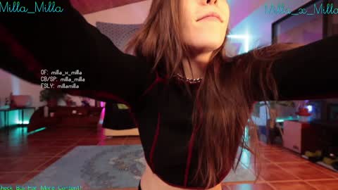 milla_milla online show from January 5, 5:30 am