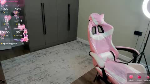 Snapshot of millaa_bella chatting on March 12, 6:14 pm millaa_bella online show from March 12, 6:14 pm