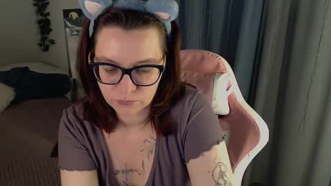 Snapshot of millapoolys chatting on February 17, 6:58 pm Milla online show from February 17, 6:58 pm