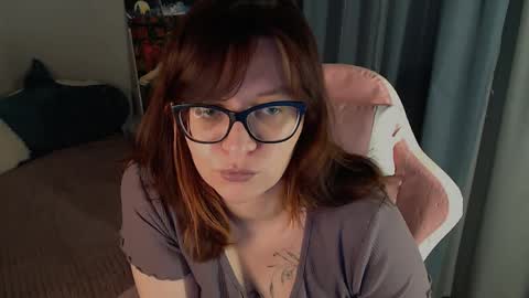 Snapshot of millapoolys chatting on April 9, 4:01 pm Milla online show from April 9, 4:01 pm