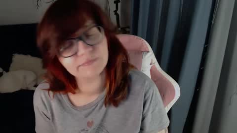 Snapshot of millapoolys chatting on May 4, 8:38 pm Milla online show from May 4, 8:38 pm