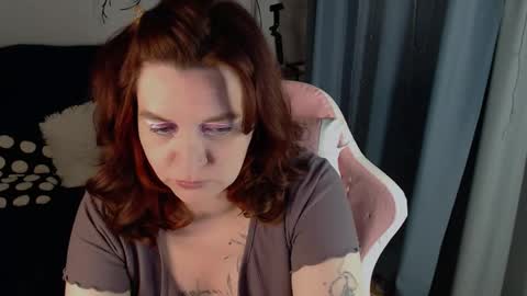 Snapshot of millapoolys chatting on May 10, 11:32 pm Milla online show from May 10, 11:32 pm