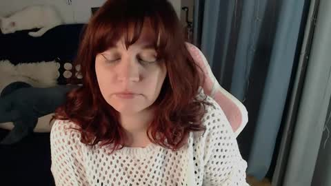 Snapshot of millapoolys chatting on June 4, 9:54 pm Milla online show from June 4, 9:54 pm