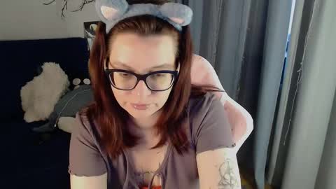 Snapshot of millapoolys chatting on June 6, 2:33 pm Milla online show from June 6, 2:33 pm