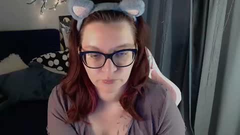 Snapshot of millapoolys chatting on June 14, 3:03 pm Milla online show from June 14, 3:03 pm