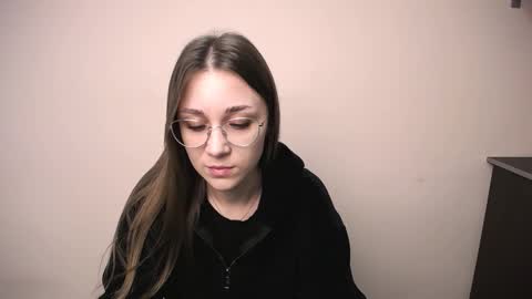 Snapshot of millasamsd chatting on November 21, 10:03 am Milla online show from November 21, 10:03 am