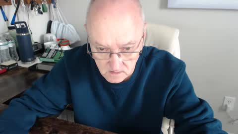 Snapshot of millenium0129 chatting on November 7, 5:46 pm millenium0129 online show from November 7, 5:46 pm