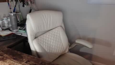 Snapshot of millenium0129 chatting on February 1, 1:59 am millenium0129 online show from February 1, 1:59 am