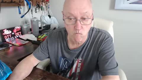 millenium0129 online show from March 24, 4:45 pm