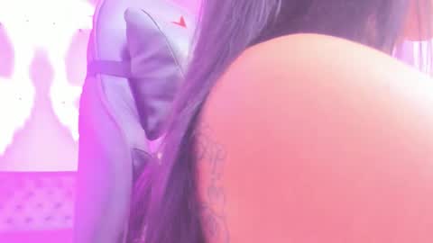 miller_silvana online show from March 5, 12:12 pm