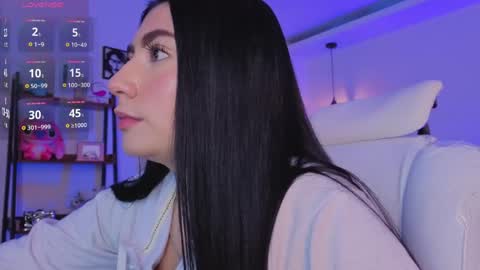 miller_vanessa_ online show from June 4, 4:13 pm
