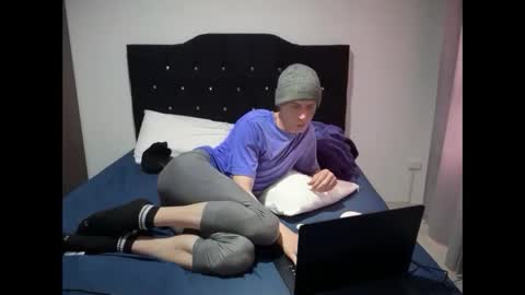 SlimnHungOH online show from October 23, 9:24 pm