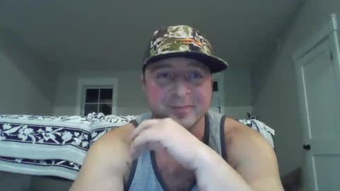 Snapshot of millertimenow34 chatting on January 14, 1:47 am millertime feet bigcock hairy straight muscles online show from January 14, 1:47 am