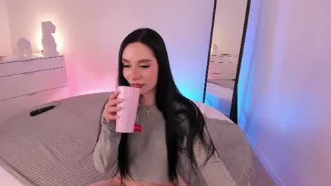 Snapshot of milleycyrus_ chatting on June 26, 8:57 pm milleycyrus_ online show from June 26, 8:57 pm