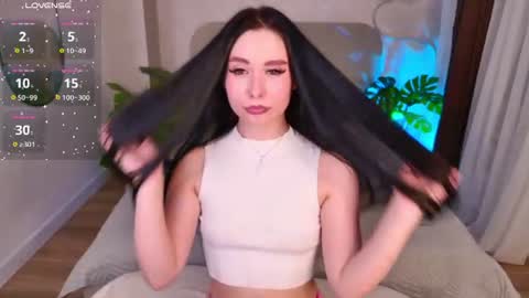 Snapshot of milleycyrus_ chatting on July 17, 9:30 pm milleycyrus_ online show from July 17, 9:30 pm
