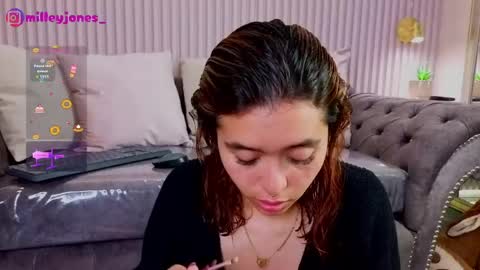 milleyjones_ online show from May 5, 12:02 pm