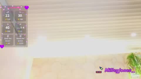 milleyjones_ online show from June 10, 12:26 pm