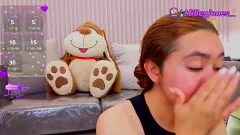 milleyjones_ online show from July 3, 12:00 pm