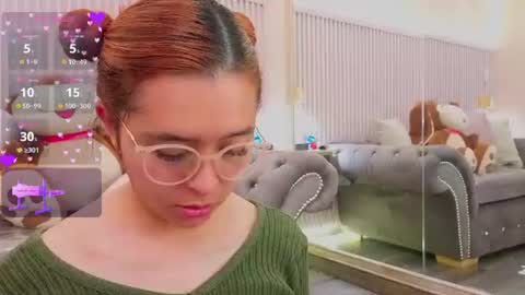 milleyjones_ online show from July 15, 10:31 am
