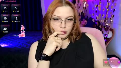 Snapshot of milleyscott chatting on June 2, 7:27 pm MilleyScott online show from June 2, 7:27 pm