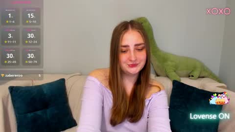 millibrooksss online show from April 23, 2:02 am