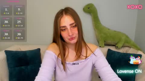 millibrooksss online show from May 7, 1:44 am