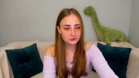 millibrooksss online show from May 27, 1:57 am