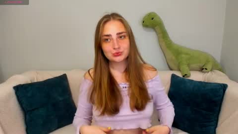 millibrooksss online show from May 29, 1:36 am