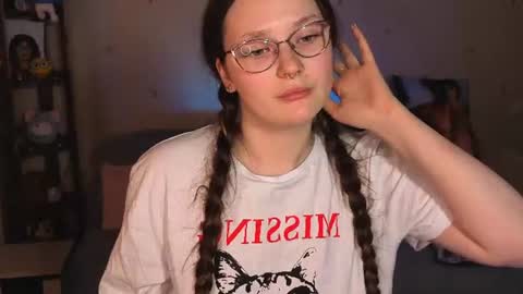 Millie online show from June 20, 8:17 am