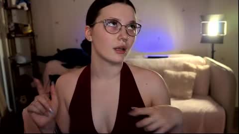 Millie online show from August 2, 12:03 pm